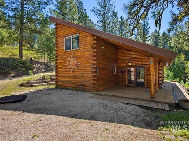 House for sale in Cascade, Idaho