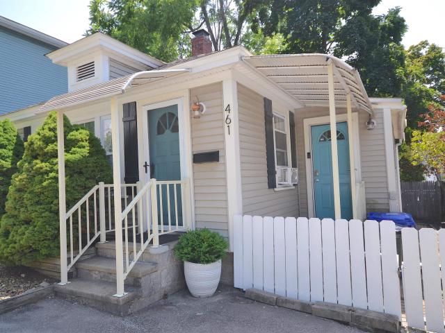 House for sale in New Hampshire