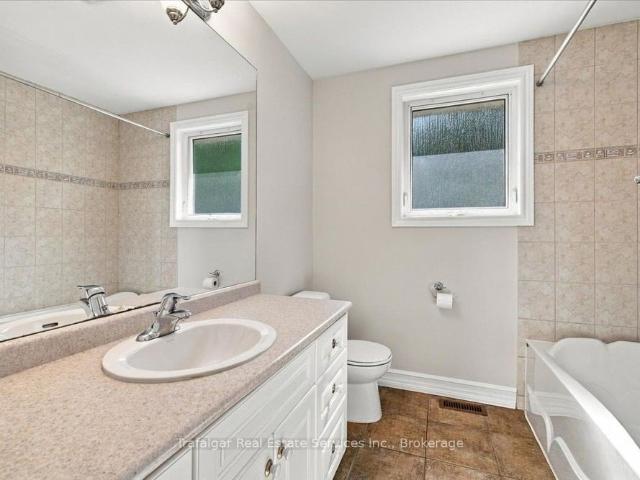 House for rent in Oakville, Golden Horseshoe