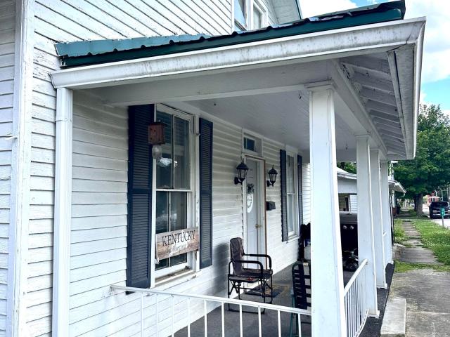 House for sale in Carlisle, Kentucky