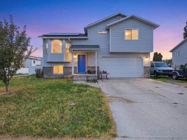 House for sale in Cache, Utah