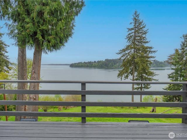 House for sale in Shelton, Washington