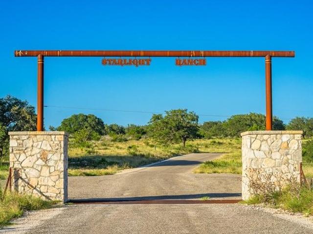 Farm for sale in Doss, Texas