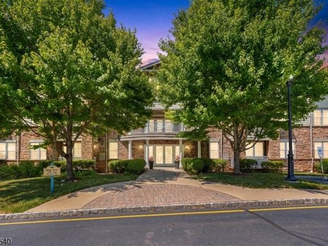 Condo for sale in Bridgewater, New Jersey