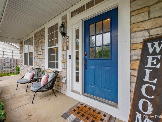 House for sale in Mchenry, Illinois