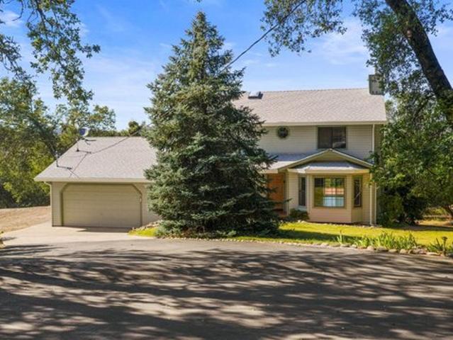 House for sale in Rescue, California
