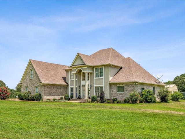 House for sale in Byhalia, DeSoto County