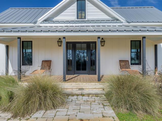 Farm for sale in Fayetteville, Texas