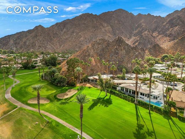 House for sale in Indian Wells