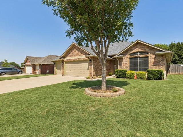House for sale in Yukon, Oklahoma