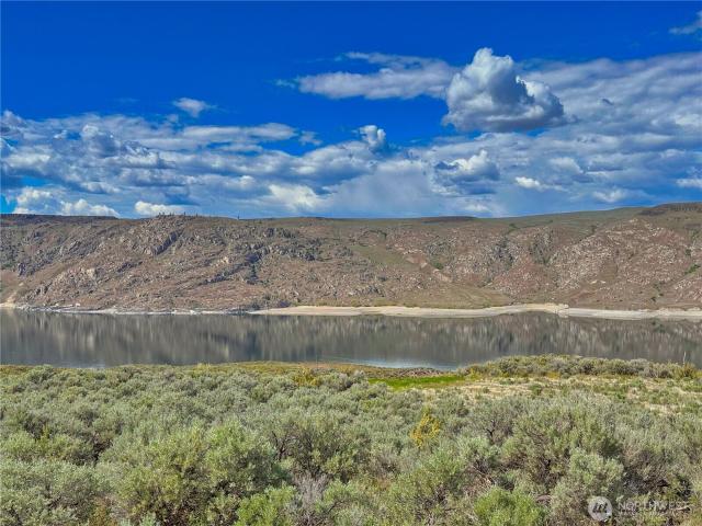 Land for sale in Grand Coulee, Washington