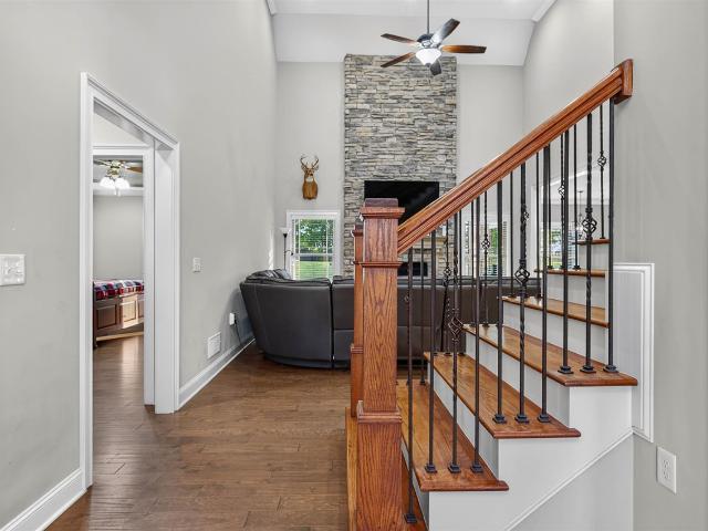 House for sale in Bowling Green, Warren County