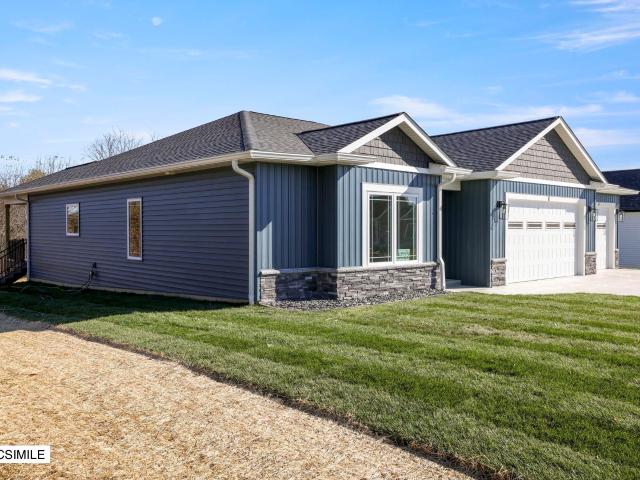 House for sale in Ellettsville, Indiana