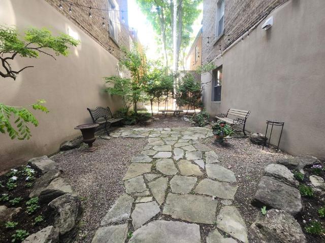Apartment for rent in Westmount, Quebec