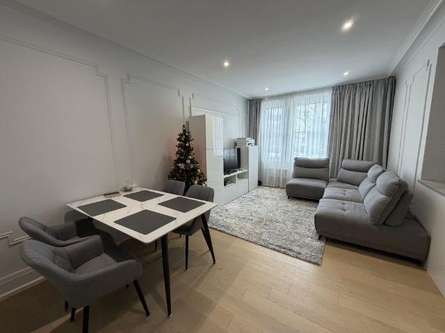 Apartment for rent in Westmount, Quebec