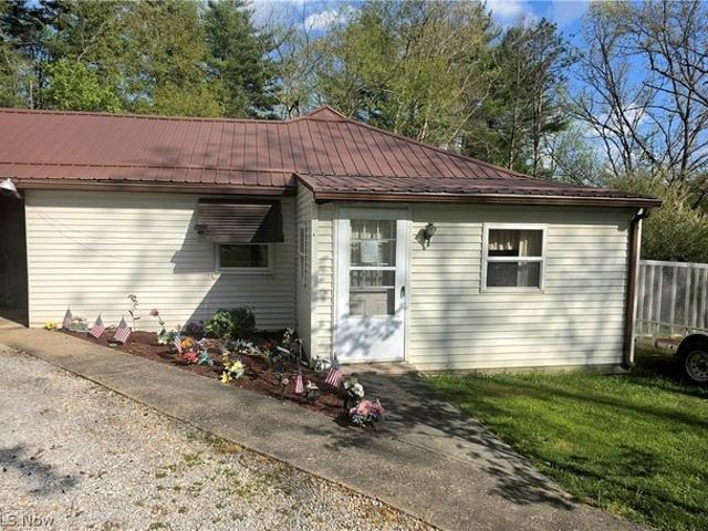 House for sale in Coshocton, Ohio