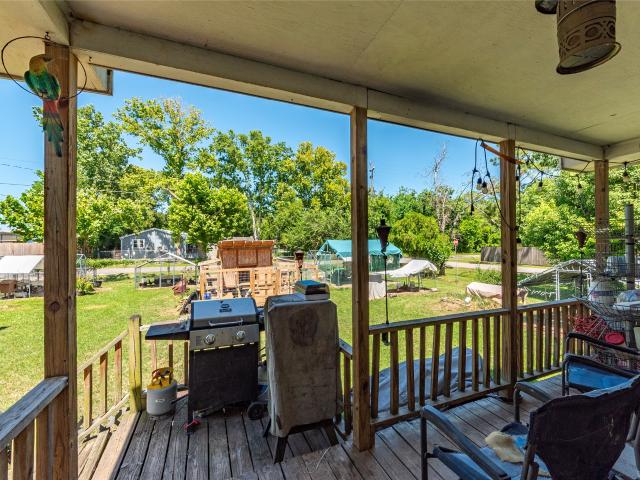 House for sale in Bacliff, Texas