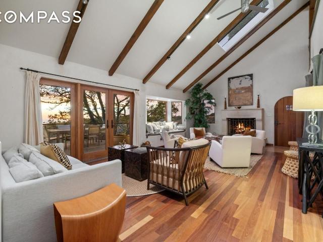 House for sale in Big Sur, California
