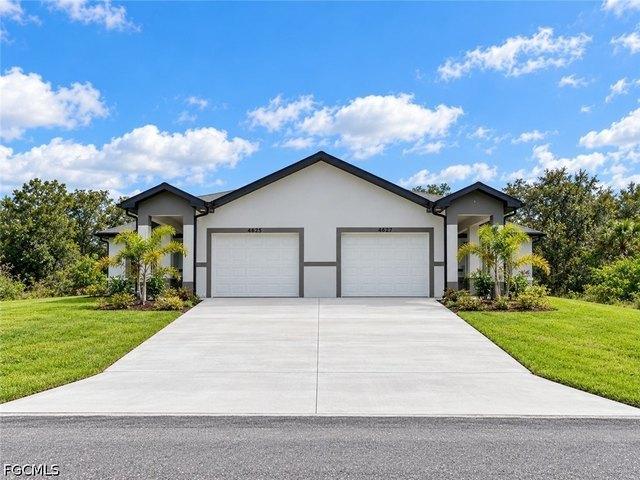 House for sale in Lehigh Acres