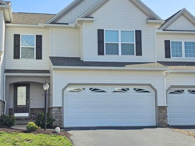 Townhouse for sale in Harrisburg, Pennsylvania