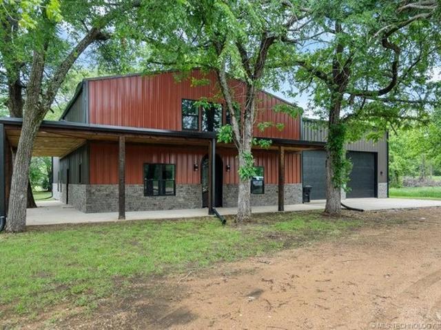 House for sale in Kingston, Oklahoma