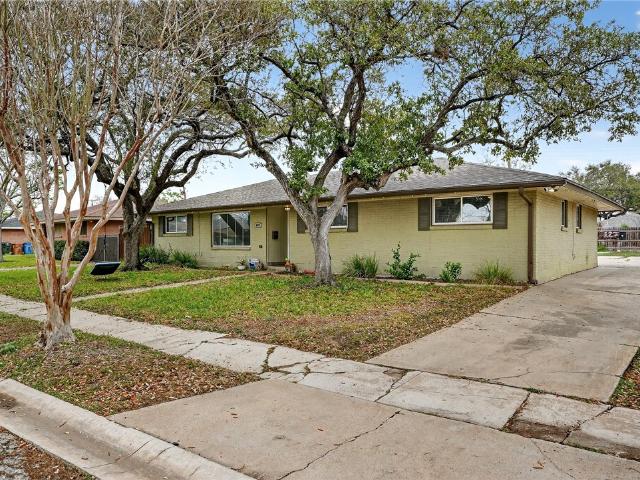 House for sale in Corpus Christi, Texas