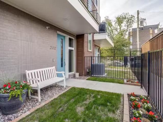 Condo for sale in Dallas Condo for sale in Dallas