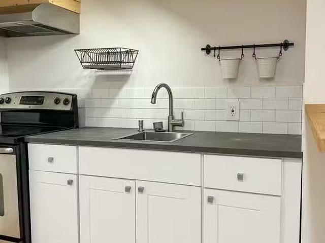Condo for rent in Bethel Park
