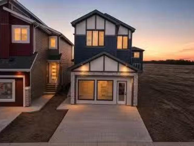 House for sale in Wedgewood, Alberta