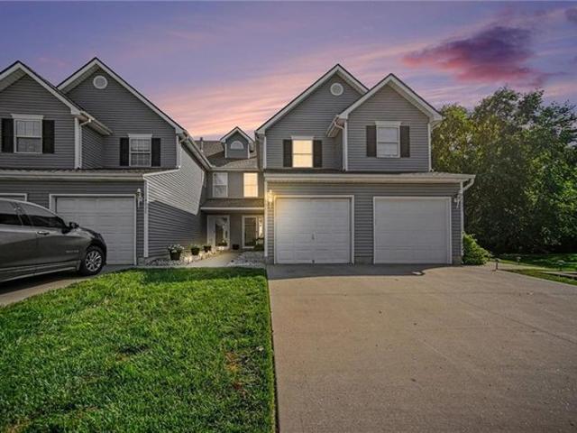 Townhouse for sale in Kansas City, Missouri