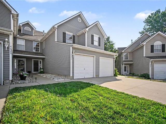 Townhouse for sale in Kansas City, Missouri