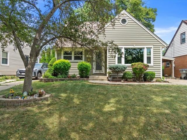 House for sale in Milwaukee, Wisconsin