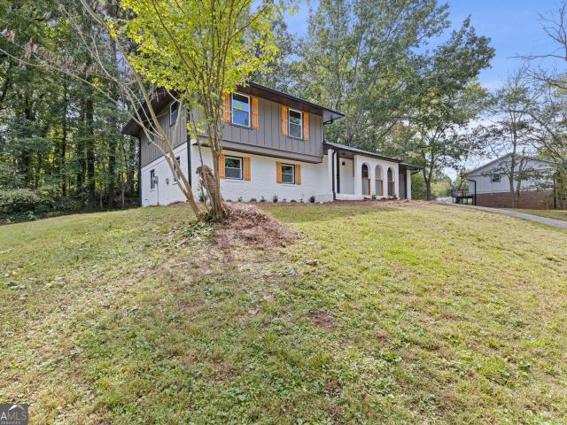 House for sale in Stone Mountain, DeKalb County