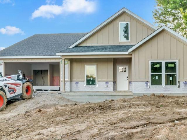 House for sale in Ellettsville, Indiana