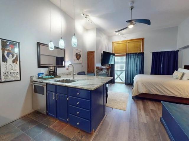 Condo for sale in Snowshoe, West Virginia