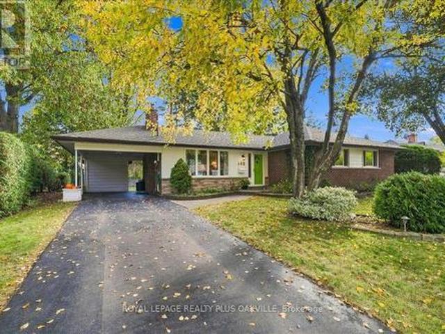 House for sale in Pinecrest, Hamilton