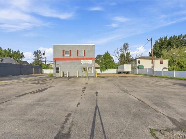 Commercial for sale in Tonawanda, New York