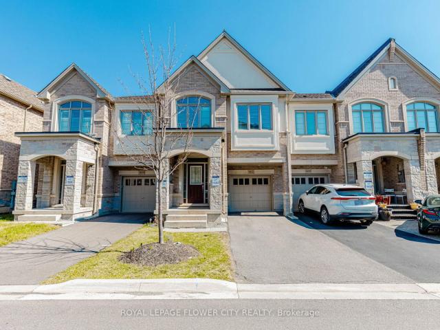 Townhouse for sale in Woburn, Ontario