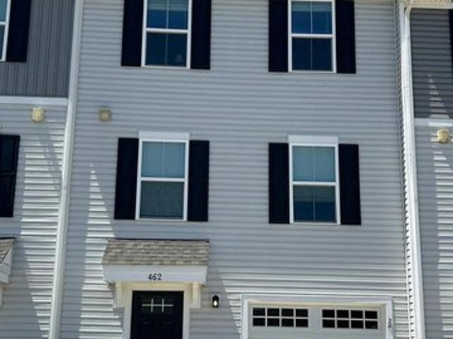 Townhouse for sale in Delaware