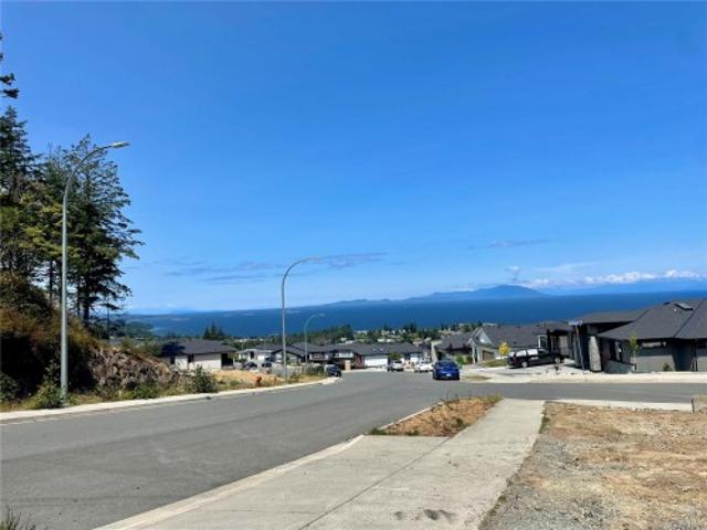 Land for sale in Hammond Bay, Nanaimo