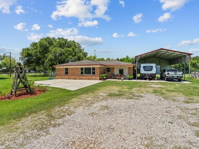 House for sale in Santa Fe, Texas