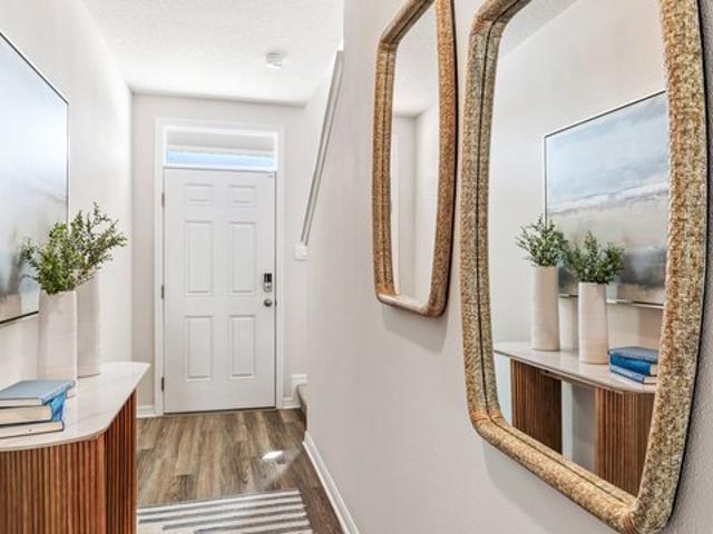 Townhouse for sale in Crystal Beach, Florida