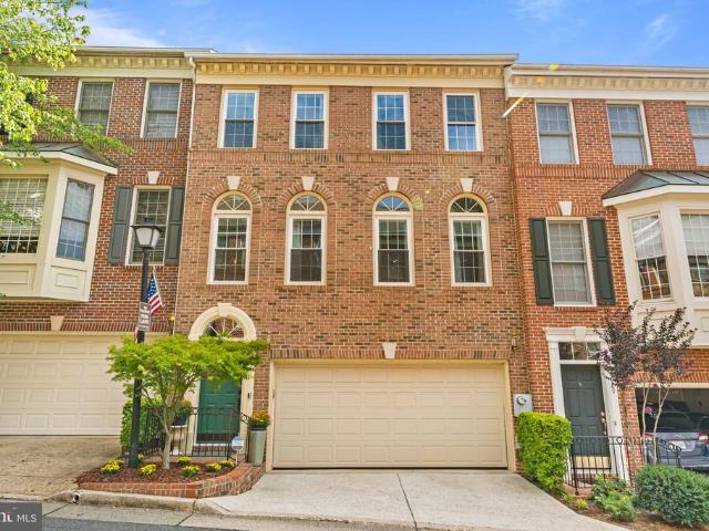 Townhouse for sale in John Adams, Alexandria