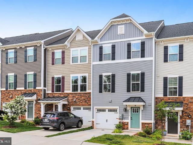 Townhouse for sale in Virginia