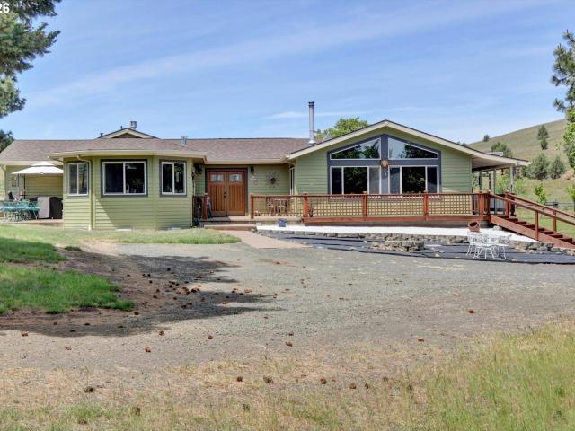 House for sale in Oregonia