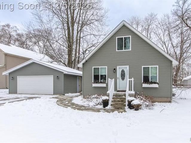 House for sale in Ortonville, Michigan