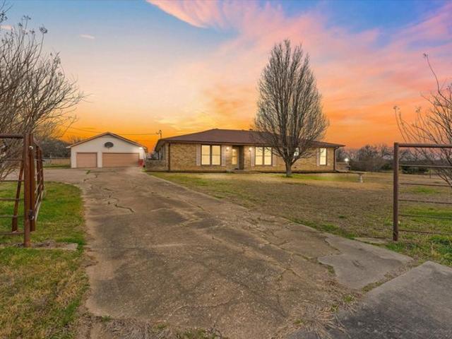 House for sale in Hunt, Texas