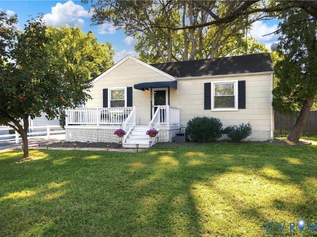 House for sale in Chesterfield Court, Richmond