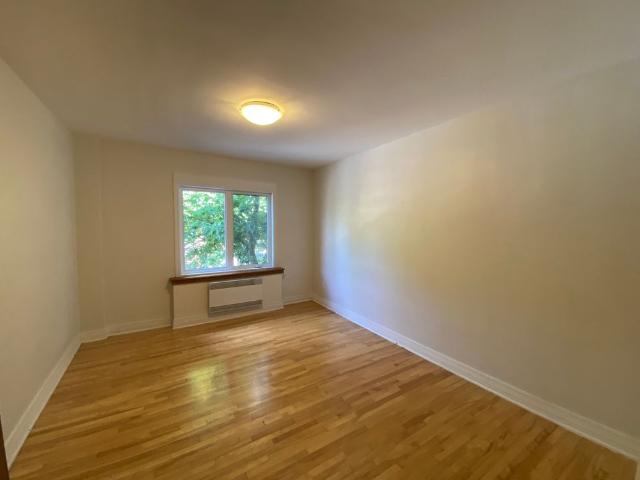 Apartment for rent in Côte-des-Neiges–Notre-Dame-de-Grâce, Montréal