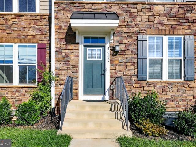 Townhouse for sale in Sterling, Loudoun County